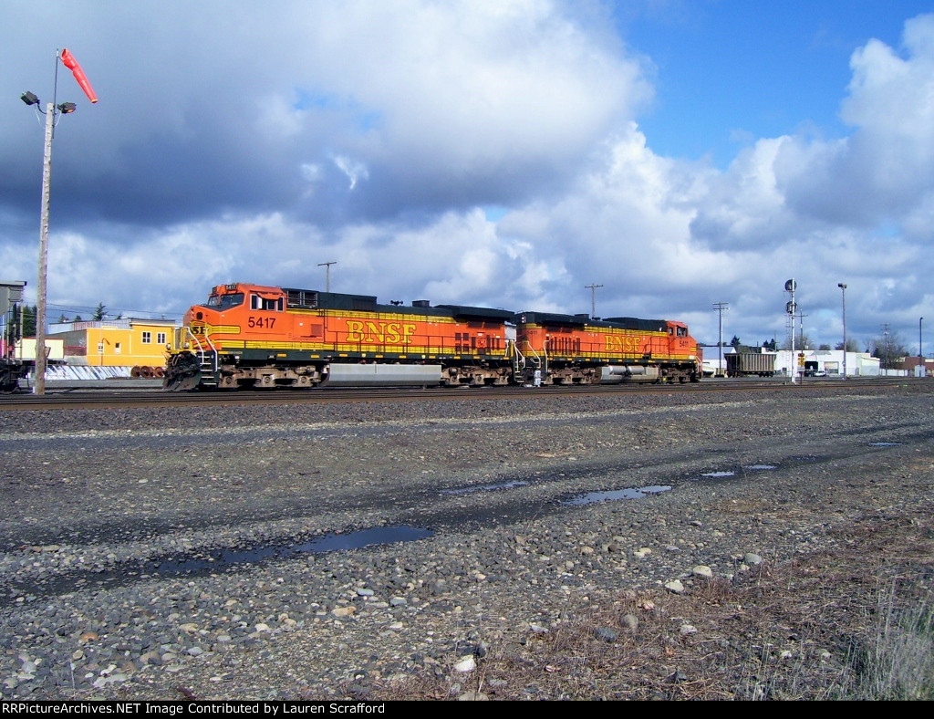 BNSF 5417/5411 